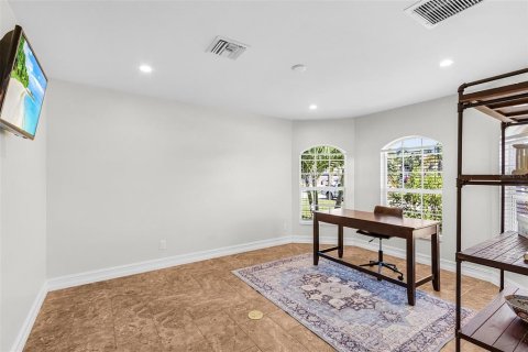 House in Cape Coral, Florida 3 bedrooms, 174.47 sq.m. № 1904291 - photo 5