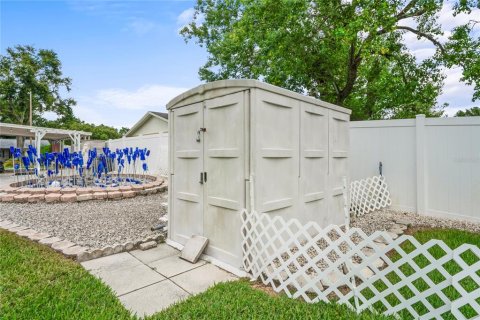 House in Tampa, Florida 3 bedrooms, 117.8 sq.m. № 1894773 - photo 20