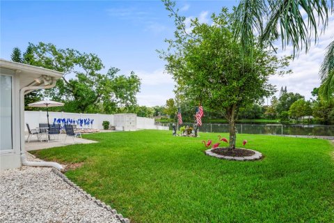 House in Tampa, Florida 3 bedrooms, 117.8 sq.m. № 1894773 - photo 27