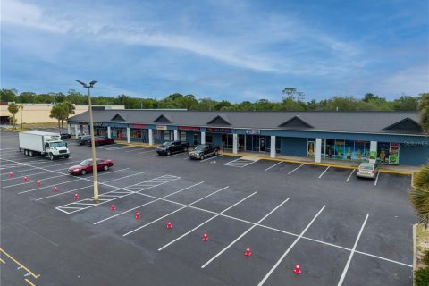 Immobilier commercial à Ocala, Floride 1803.79 m2 № 2166465