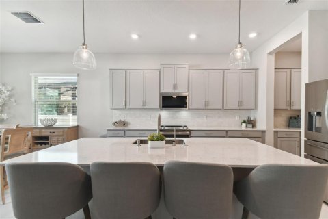 Casa en venta en Tampa, Florida, 4 dormitorios, 233 m2 № 1820499 - foto 24