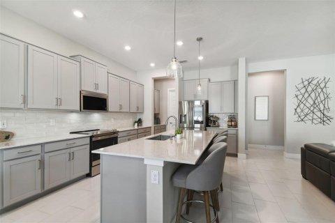 Casa en venta en Tampa, Florida, 4 dormitorios, 233 m2 № 1820499 - foto 22