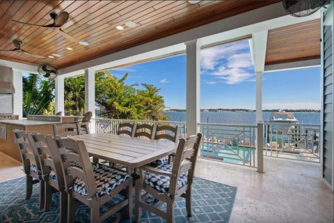 Villa ou maison à vendre à Bradenton Beach, Floride: 7 chambres, 557.41 m2 № 2344516 - photo 26