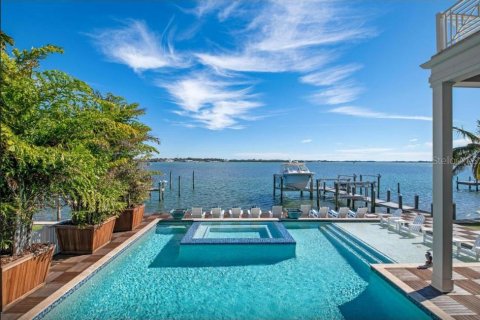 Villa ou maison à vendre à Bradenton Beach, Floride: 7 chambres, 557.41 m2 № 2344516 - photo 29