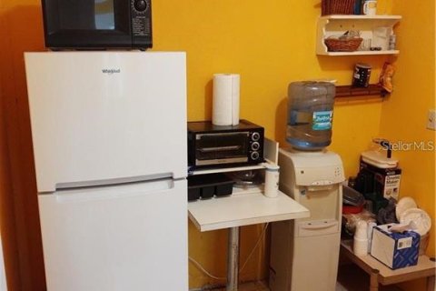 Снять в аренду коммерческую недвижимость в Орландо, Флорида 101.08м2, № 1637257 - фото 10
