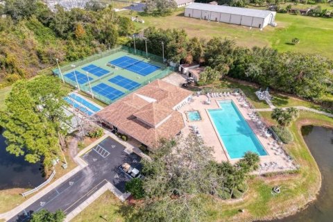 Condo in New Port Richey, Florida, 2 bedrooms  № 1831287 - photo 15