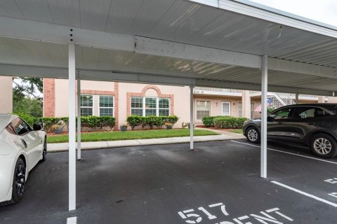 Condo in New Port Richey, Florida, 2 bedrooms  № 1831287 - photo 17