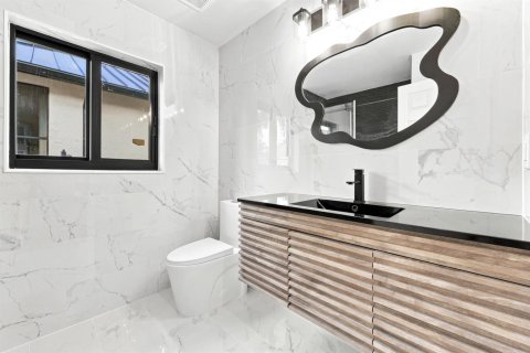 Villa ou maison à vendre à Wellington, Floride: 4 chambres, 212 m2 № 2185997 - photo 4
