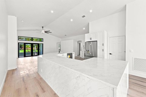 Villa ou maison à vendre à Wellington, Floride: 4 chambres, 212 m2 № 2185997 - photo 12
