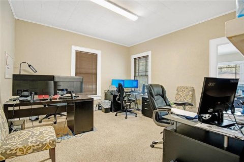 Propiedad comercial en alquiler en Orlando, Florida, 230.12 m2 № 1419341 - foto 10