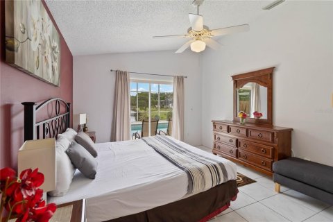 Villa ou maison à vendre à Kissimmee, Floride: 4 chambres, 205.31 m2 № 1824205 - photo 15