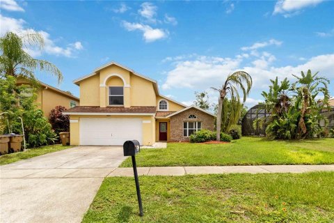 Villa ou maison à vendre à Kissimmee, Floride: 4 chambres, 205.31 m2 № 1824205 - photo 3