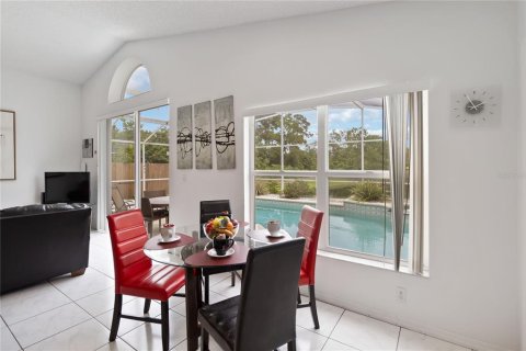 Villa ou maison à vendre à Kissimmee, Floride: 4 chambres, 205.31 m2 № 1824205 - photo 13