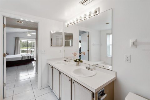 Villa ou maison à vendre à Kissimmee, Floride: 4 chambres, 205.31 m2 № 1824205 - photo 16