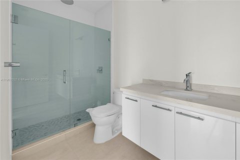 Снять в аренду квартиру в Майами, Флорида 1 спальня, 51.1м2, № 1955643 - фото 6