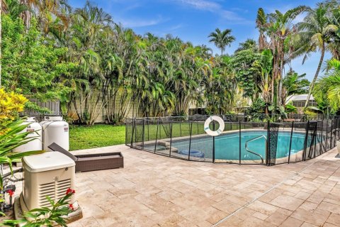 House in Hollywood, Florida 5 bedrooms, 249.35 sq.m. № 1469037 - photo 25