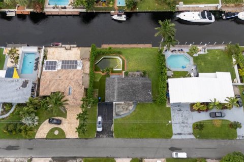 House in Fort Lauderdale, Florida 3 bedrooms, 146.04 sq.m. № 1694993 - photo 5