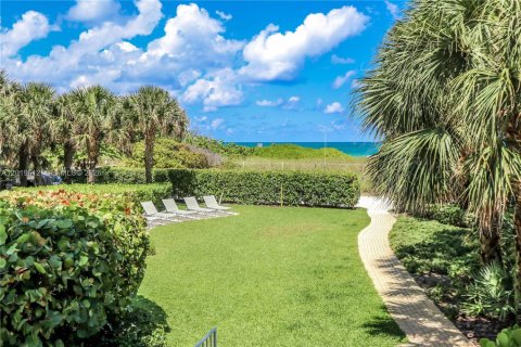 Copropriété à louer à Surfside, Floride: 55.83 m2 № 2256711 - photo 21