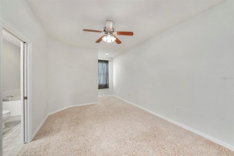 Touwnhouse à vendre à Temple Terrace, Floride: 2 chambres, 137.4 m2 № 1826645 - photo 16