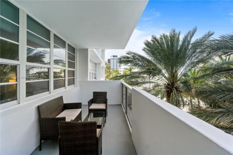 Снять в аренду кондоминиум в Майами-Бич, Флорида 49.24м2, № 2088759 - фото 12