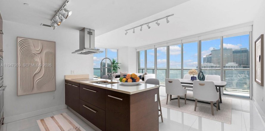 Кондоминиум с 3 спальнями в Майами, Флорида № 2005464