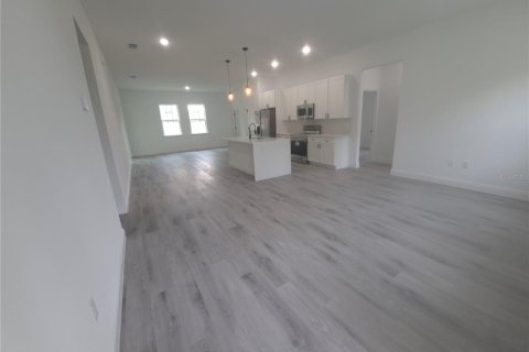 Casa en venta en Ocala, Florida, 4 dormitorios, 176.14 m2 № 2212235 - foto 6