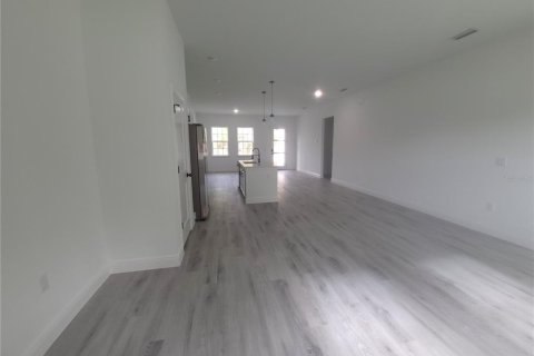 Casa en venta en Ocala, Florida, 4 dormitorios, 176.14 m2 № 2212235 - foto 9