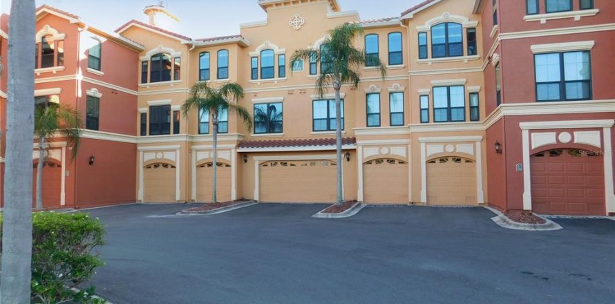 Condo in Clearwater, Florida, 3 bedrooms  № 2110123