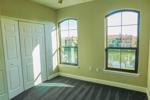 Condo in Clearwater, Florida, 3 bedrooms  № 2110123 - photo 24