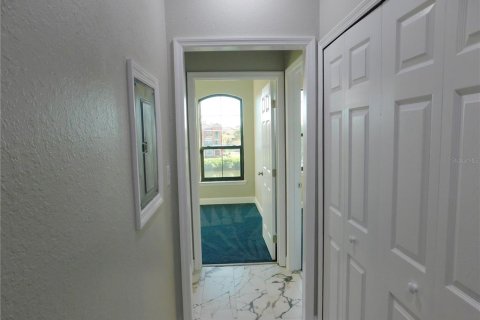 Condo in Clearwater, Florida, 3 bedrooms  № 2110123 - photo 15