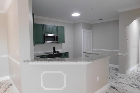 Condo in Clearwater, Florida, 3 bedrooms  № 2110123 - photo 9