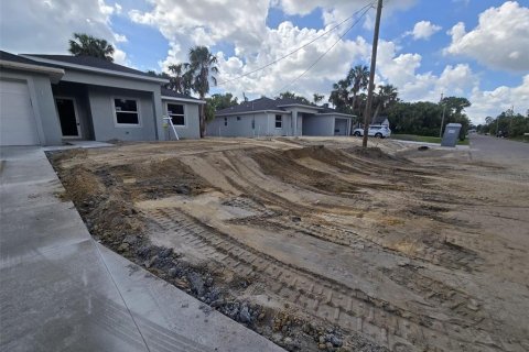 Villa ou maison à vendre à North Port, Floride: 3 chambres, 146.51 m2 № 1647753 - photo 18