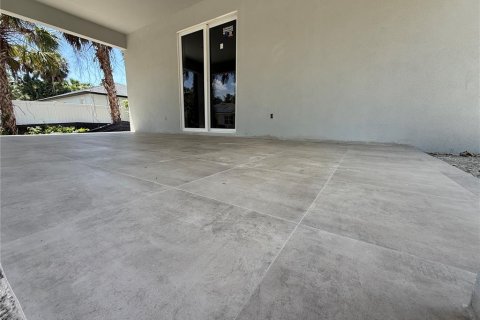 Villa ou maison à vendre à North Port, Floride: 3 chambres, 146.51 m2 № 1647753 - photo 14