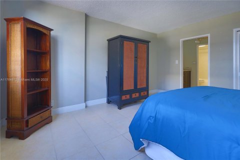 Купить кондоминиум в Серфсайд, Флорида 1 спальня, 85.28м2, № 1738457 - фото 6