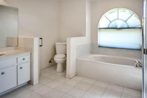 Villa ou maison à vendre à Port Charlotte, Floride: 4 chambres, 231.61 m2 № 2295197 - photo 11