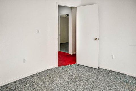 Villa ou maison à vendre à Port Charlotte, Floride: 4 chambres, 231.61 m2 № 2295197 - photo 30