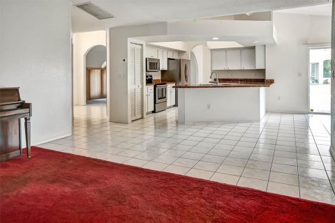 Villa ou maison à vendre à Port Charlotte, Floride: 4 chambres, 231.61 m2 № 2295197 - photo 26