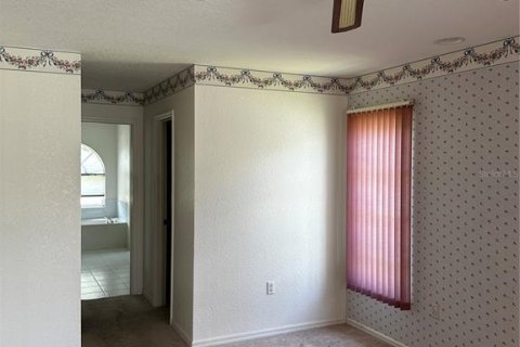 Villa ou maison à vendre à Port Charlotte, Floride: 4 chambres, 231.61 m2 № 2295197 - photo 18