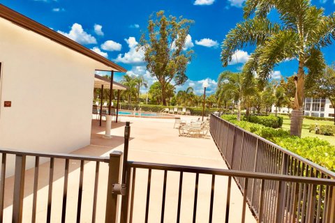 Copropriété à louer à Boca Raton, Floride: 2 chambres, 78.04 m2 № 2417947 - photo 22