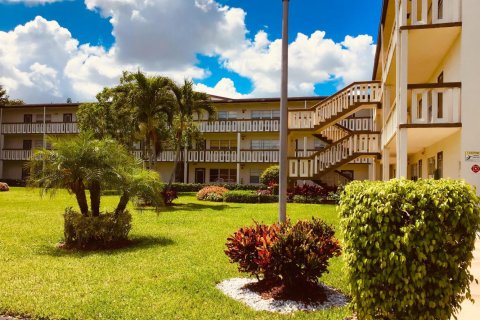 Copropriété à louer à Boca Raton, Floride: 2 chambres, 78.04 m2 № 2417947 - photo 24