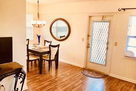 Copropriété à louer à Boca Raton, Floride: 2 chambres, 78.04 m2 № 2417947 - photo 8