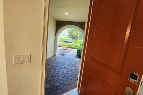 Townhouse in Orlando, Florida 2 bedrooms, 115.76 sq.m. № 2198328 - photo 2