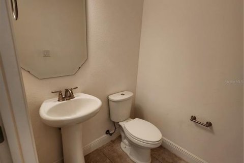 Townhouse in Orlando, Florida 2 bedrooms, 115.76 sq.m. № 2198328 - photo 24
