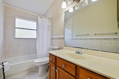 Villa ou maison à louer à Orlando, Floride: 4 chambres, 253.34 m2 № 1791539 - photo 21