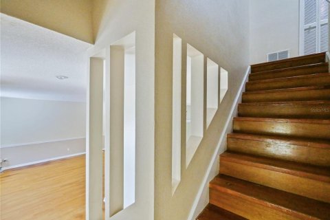 Villa ou maison à louer à Orlando, Floride: 4 chambres, 253.34 m2 № 1791539 - photo 16
