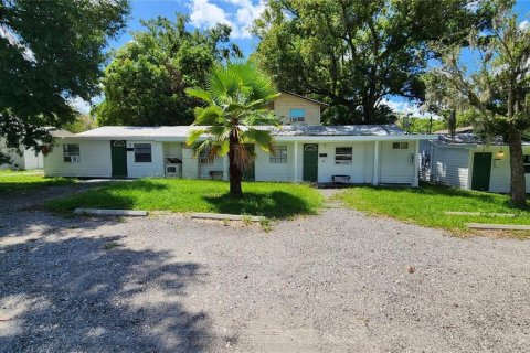 Propiedad comercial en venta en Plant City, Florida, 8 dormitorios, 309.92 m2 № 1900930 - foto 3
