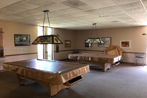 Condo in Miami, Florida, 2 bedrooms  № 2068106 - photo 11