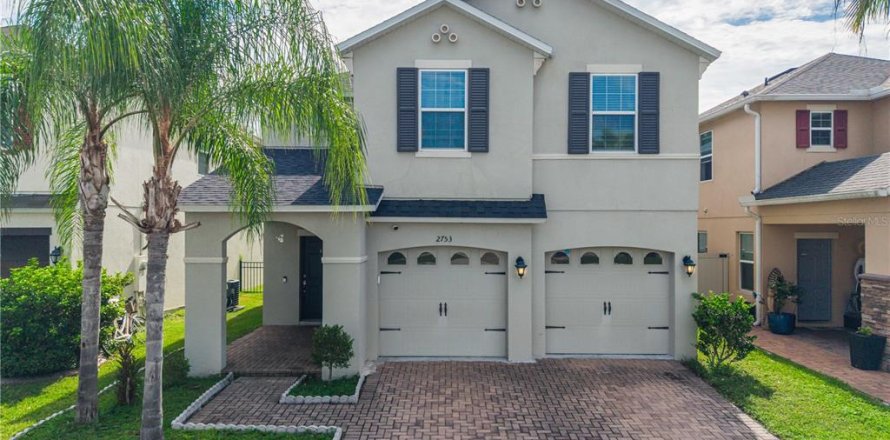 House in Kissimmee, Florida 4 bedrooms, 217.21 sq.m. № 2319121