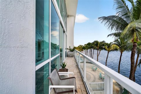 Copropriété à vendre à Miami, Floride: 1 chambre, 84.73 m2 № 2401362 - photo 17