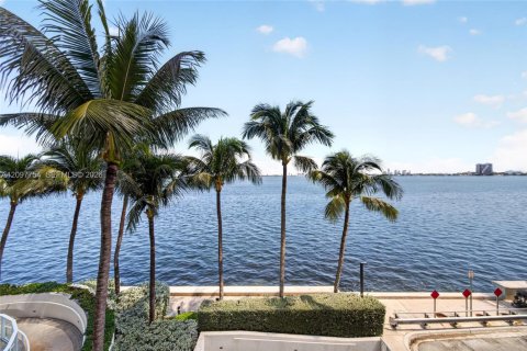Copropriété à vendre à Miami, Floride: 1 chambre, 84.73 m2 № 2401362 - photo 12